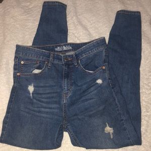 wild fable distressed skinny jeans